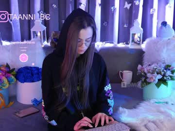 webcam girl taanni_bc live cam image #3666333