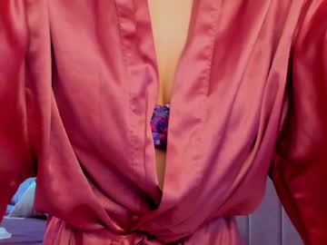 webcam girl angella_kleee live cam image #5308706