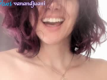 webcam girl vanandjuani live cam image #2550873