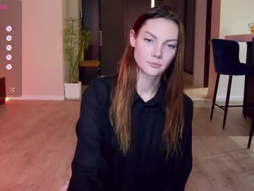 webcam girl flowerr_powerr live cam image #5820472