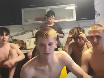 webcam man stralght_boysss live cam image #4860819