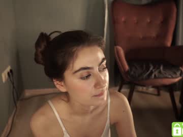 webcam girl tessarosse_ live cam image #4361047