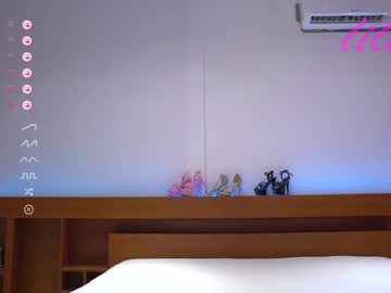webcam girl _lillilly_ live cam image #4716751