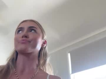 webcam girl naomirhoades live cam image #7079275