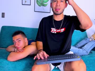 webcam man bless_my_neighbor live cam image #4801372