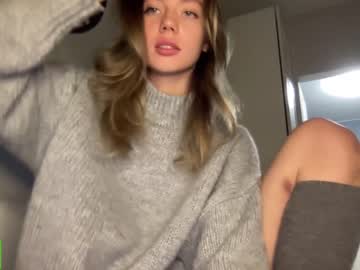webcam girl angel_from_sky live cam image #6118165