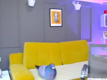 webcam girl nika_mil live cam image #1541891
