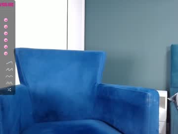 webcam girl lina_tyan live cam image #1703117