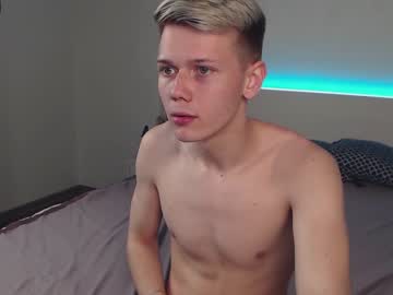 webcam man oliver_peace live cam image #1624950