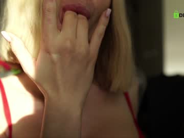 webcam girl drug_girl live cam image #1745616