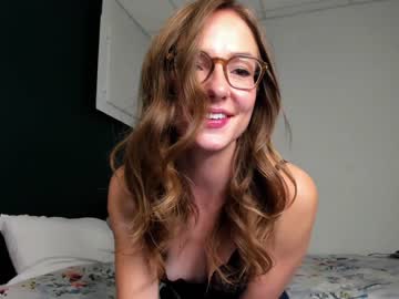webcam girl innocentprovenguilty live cam image #548729
