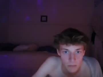 webcam man stoopidtwink live cam image #336920