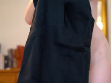 webcam girl ellaa91 live cam image #1738009