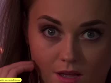 webcam girl lettymoa live cam image #3319784