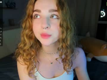 webcam girl zoe_0 live cam image #1041729