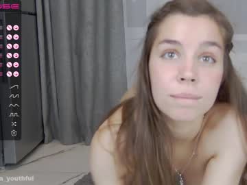 webcam girl monika_youthfull live cam image #4940368