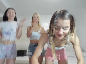 webcam girl dirtygirls99 live cam image #2244226