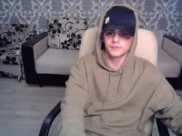 webcam man cerberss_ live cam image #5497