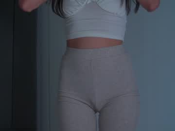 webcam girl houseofkei live cam image #1387217