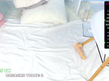 webcam girl curlylolly live cam image #1185918