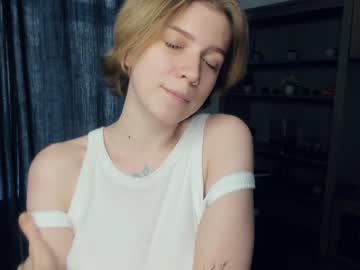 webcam girl kristi_moss live cam image #5656155