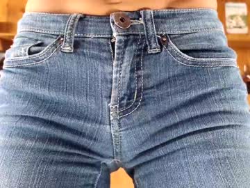 webcam girl littlegreekflower live cam image #4920387