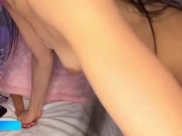 webcam girl sweet_littleee live cam image #3744160