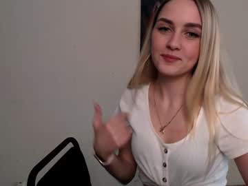 webcam girl bottomless_eyes_ live cam image #1435641