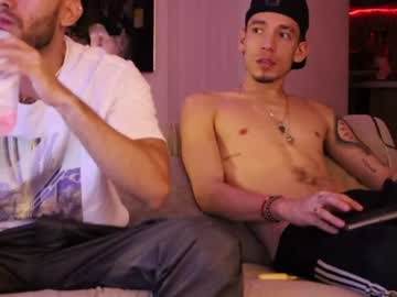 webcam man fratguysonline live cam image #5576966
