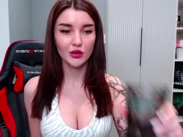 webcam girl marti_lovely live cam image #6710231