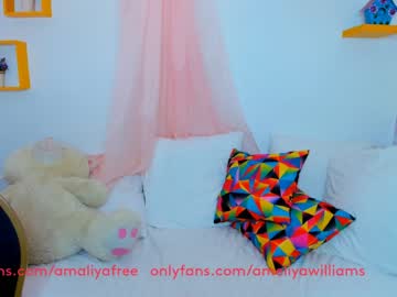 webcam girl amelia__williams live cam image #1236045