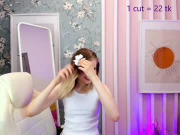 webcam girl melissa_mua live cam image #5033469