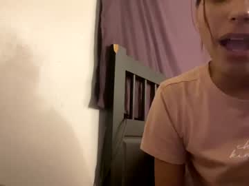 webcam girl yummynani69 live cam image #2424916