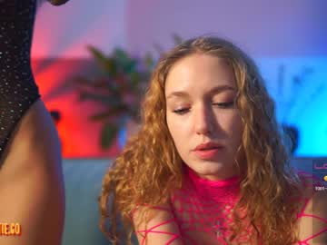 webcam girl _taylor_swift live cam image #5545531
