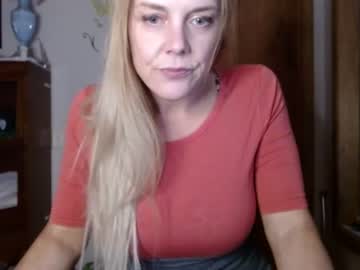 webcam girl deloresdoes live cam image #965166