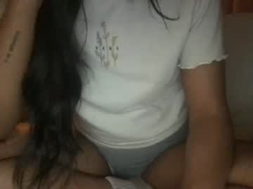 webcam girl lolaaxriio live cam image #5056982