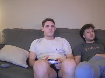 webcam man ex_frat_bros live cam image #1965087