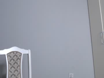 webcam girl aio_lovee live cam image #4868590