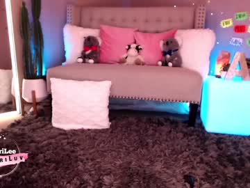webcam girl aubrilee live cam image #1855652
