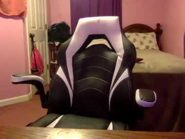 webcam man breeezyvanilla live cam image #3199440