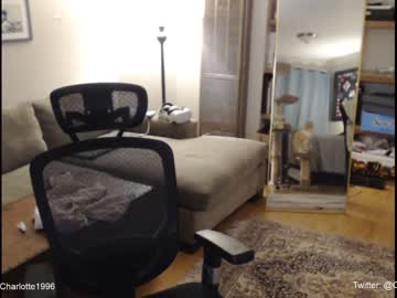 webcam girl charlotte1996 live cam image #967110