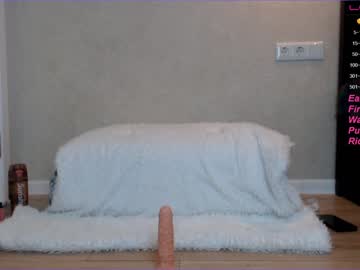 webcam girl loonyko live cam image #822794