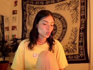 webcam girl alone_together_ live cam image #3161840