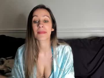 webcam girl cutelittlemama0418 live cam image #4042993