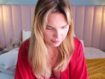 webcam girl love_you_to123 live cam image #5269129