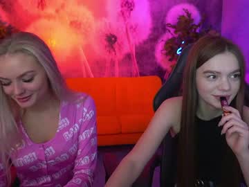 webcam couple kira0541 live cam image #2735101