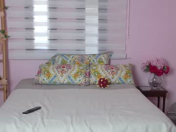 webcam couple palaustudio live cam image #637902