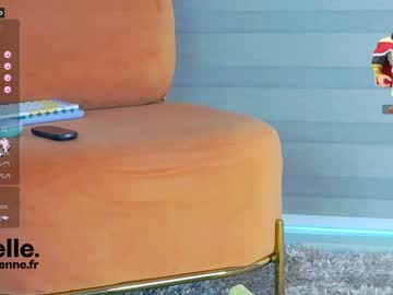 webcam girl belle_adrienne live cam image #5833932
