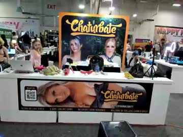 webcam man thejohnnystone live cam image #3284380
