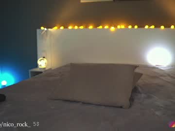 webcam girl nica_rock live cam image #3846909